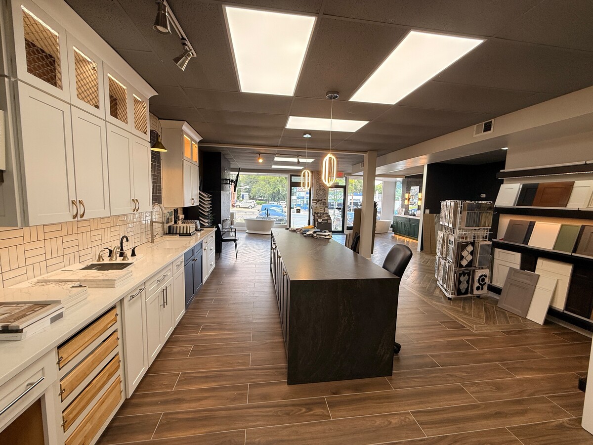 7185 Lee Hwy, Falls Church, VA 22046 - Unit 7185 - - Interior Photo - Image 2 of 5