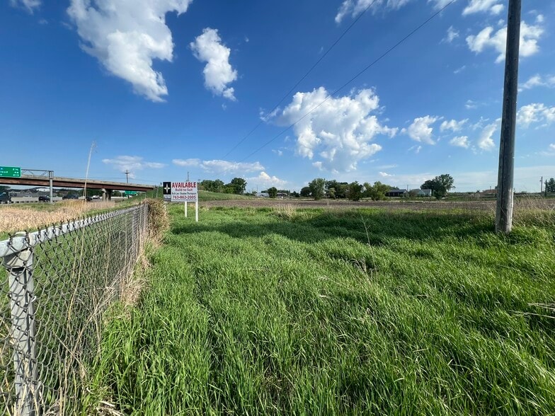 XXX Territorial Rd & Brockton ln, Osseo, MN for lease - Building Photo - Image 3 of 7