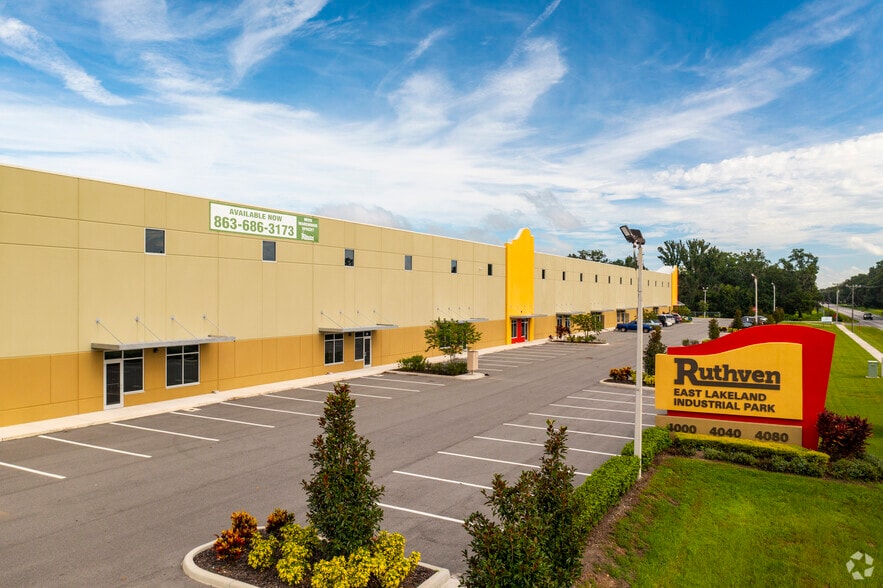 4000 & 4040 N Combee Rd, Lakeland, FL for lease - Building Photo - Image 1 of 13