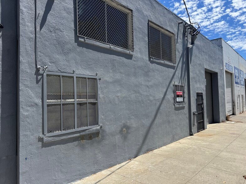 1610 Armstrong Ave, San Francisco, CA à louer - Photo du bâtiment - Image 2 de 9