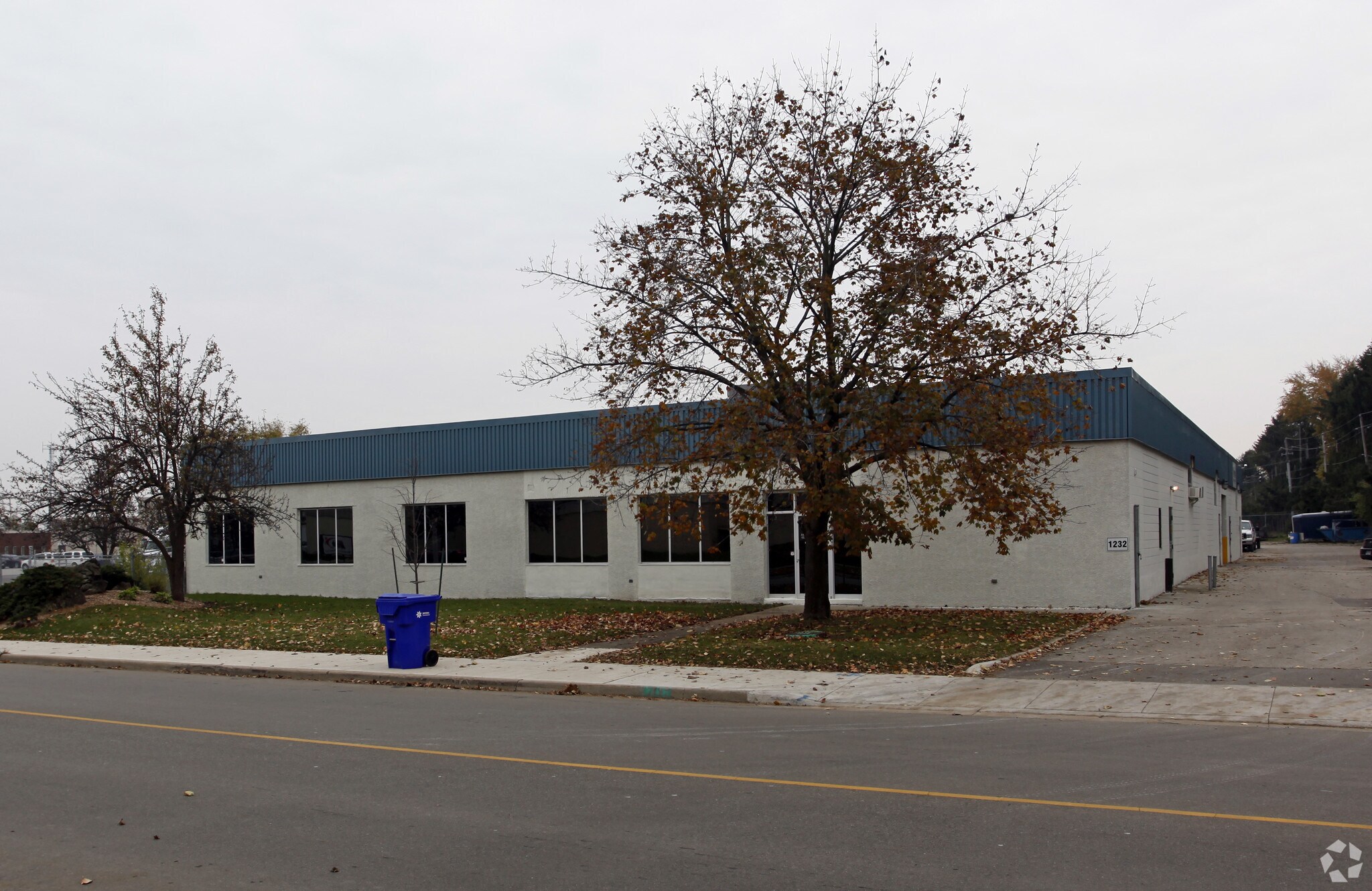 1232 Dillon Rd, Burlington, ON for sale Primary Photo- Image 1 of 1