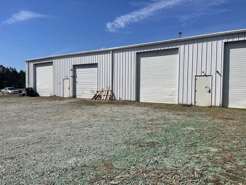 140 Crouch Commercial Ct, Irmo, SC for lease - Building Photo - Image 2 of 13