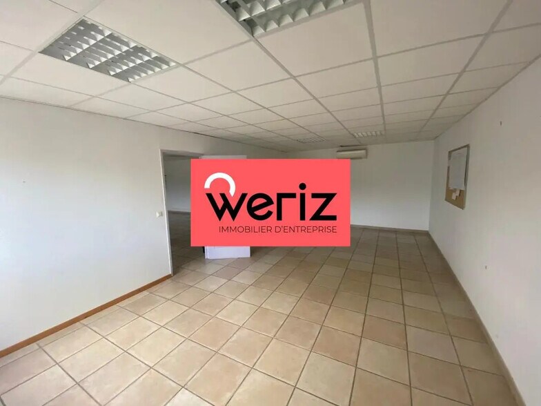 Bureau dans La Ciotat à louer - Photo intérieure - Image 2 de 11