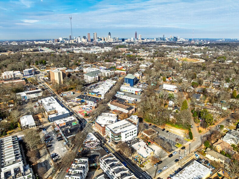 500 Flat Shoals Ave, Atlanta, GA à vendre - Aérien - Image 2 de 8