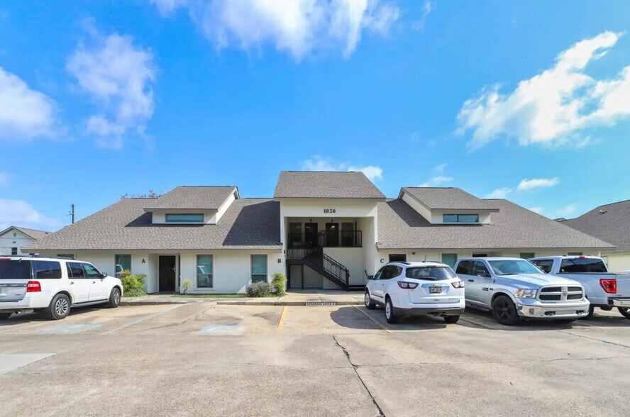 1078 E Worthy St, Gonzales, LA à vendre - Photo du bâtiment - Image 2 de 12