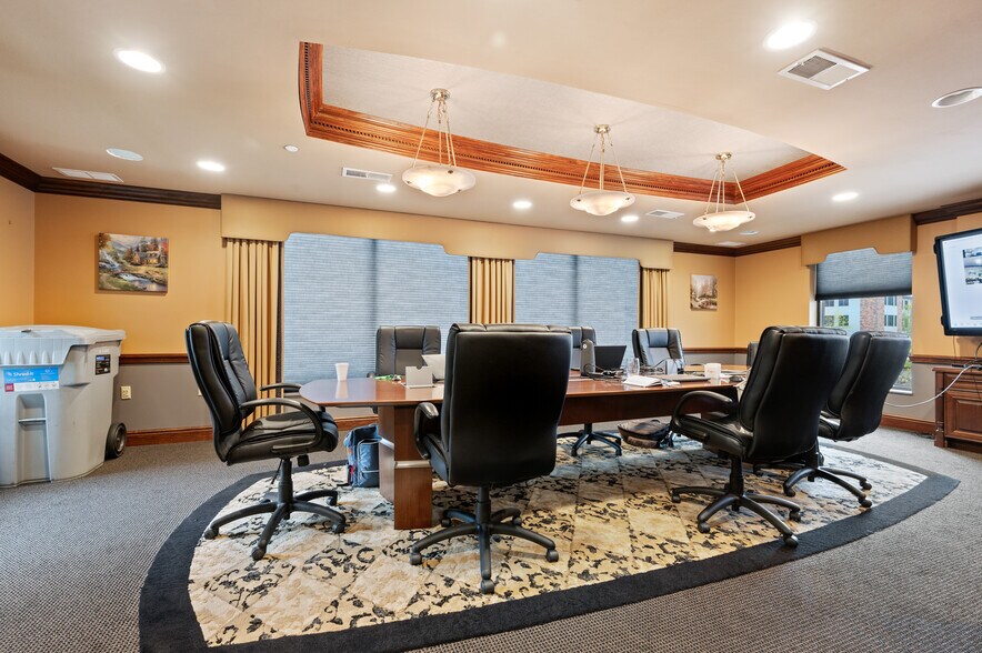 5000 Stonewood Dr, Wexford, PA à louer - Photo du bâtiment - Image 3 de 13