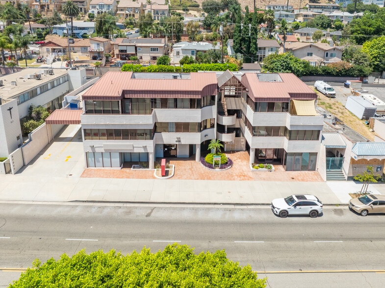 809 S Atlantic Blvd, Monterey Park, CA for sale - Building Photo - Image 3 of 38