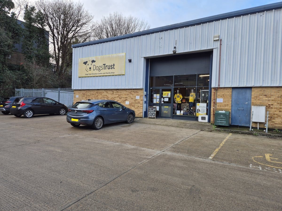 Farleigh Hl, Maidstone à louer Photo du bâtiment- Image 1 de 5