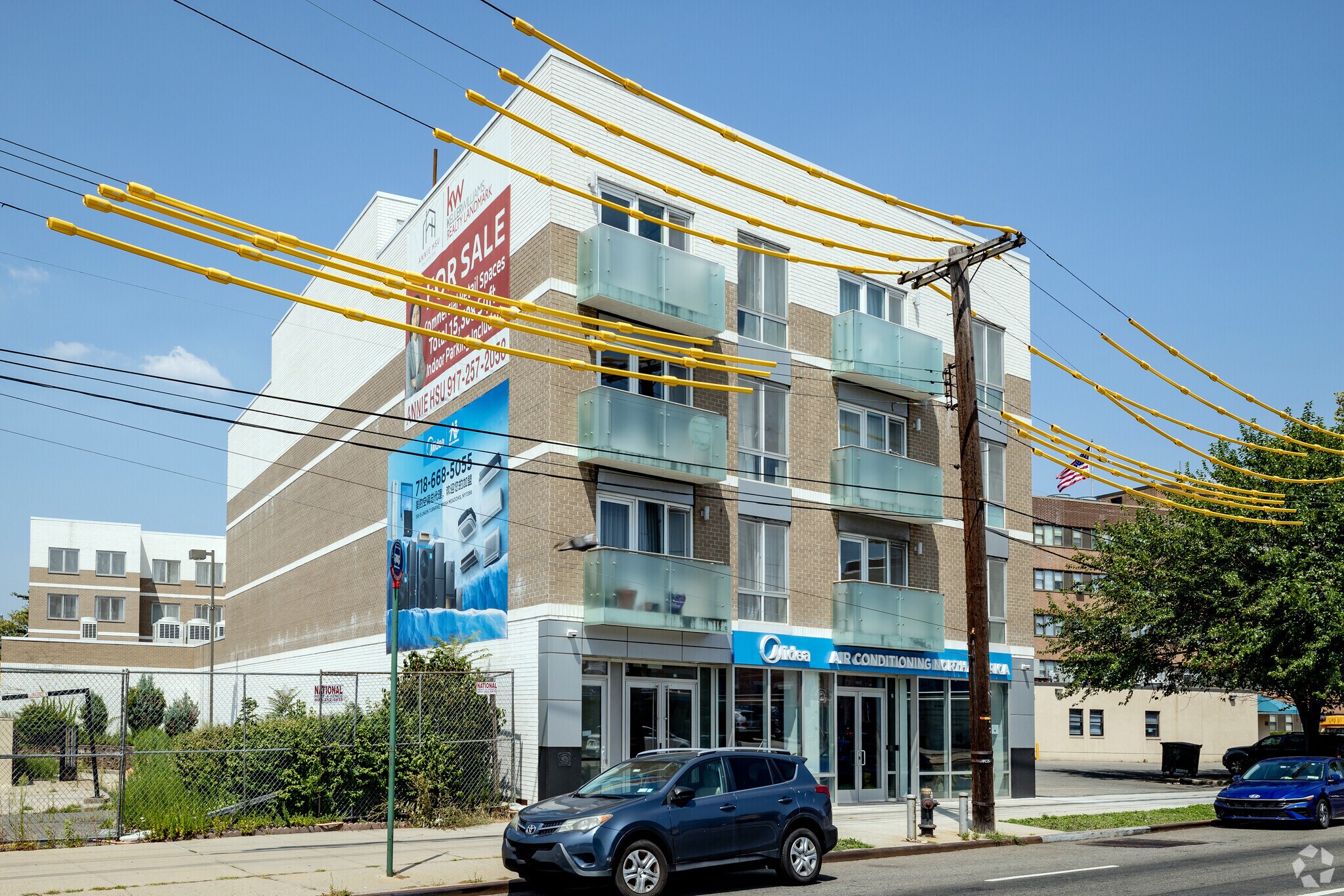 15815 Union Tpke, Flushing, NY for sale Primary Photo- Image 1 of 1