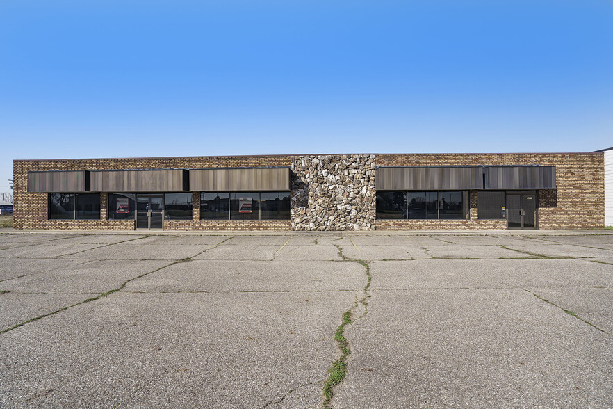 3635 E Cork St, Kalamazoo, MI for sale - Building Photo - Image 2 of 16