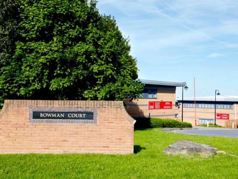 Whitehill Ln, Royal Wootton Bassett à louer - Photo du bâtiment - Image 3 de 9