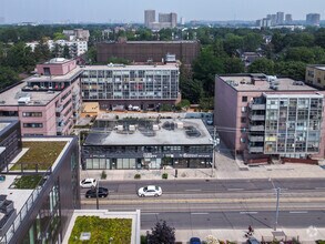 668-678 Kingston Rd, Toronto, ON - Aerial  map view