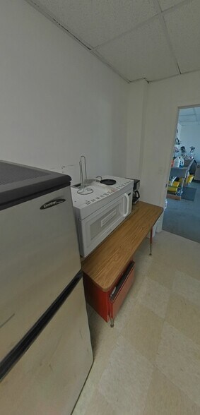 9966 Samuel Rd, Carterville, IL à vendre - Photo intérieure - Image 3 de 28