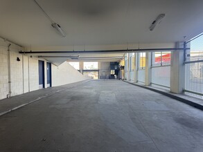 2900-2998 North Park Way, San Diego, CA for lease Interior Photo- Image 1 of 6