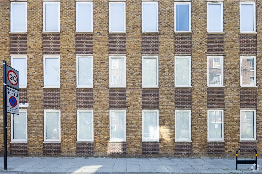 142-146 Long Ln, Londres à louer - Photo du bâtiment - Image 1 de 2