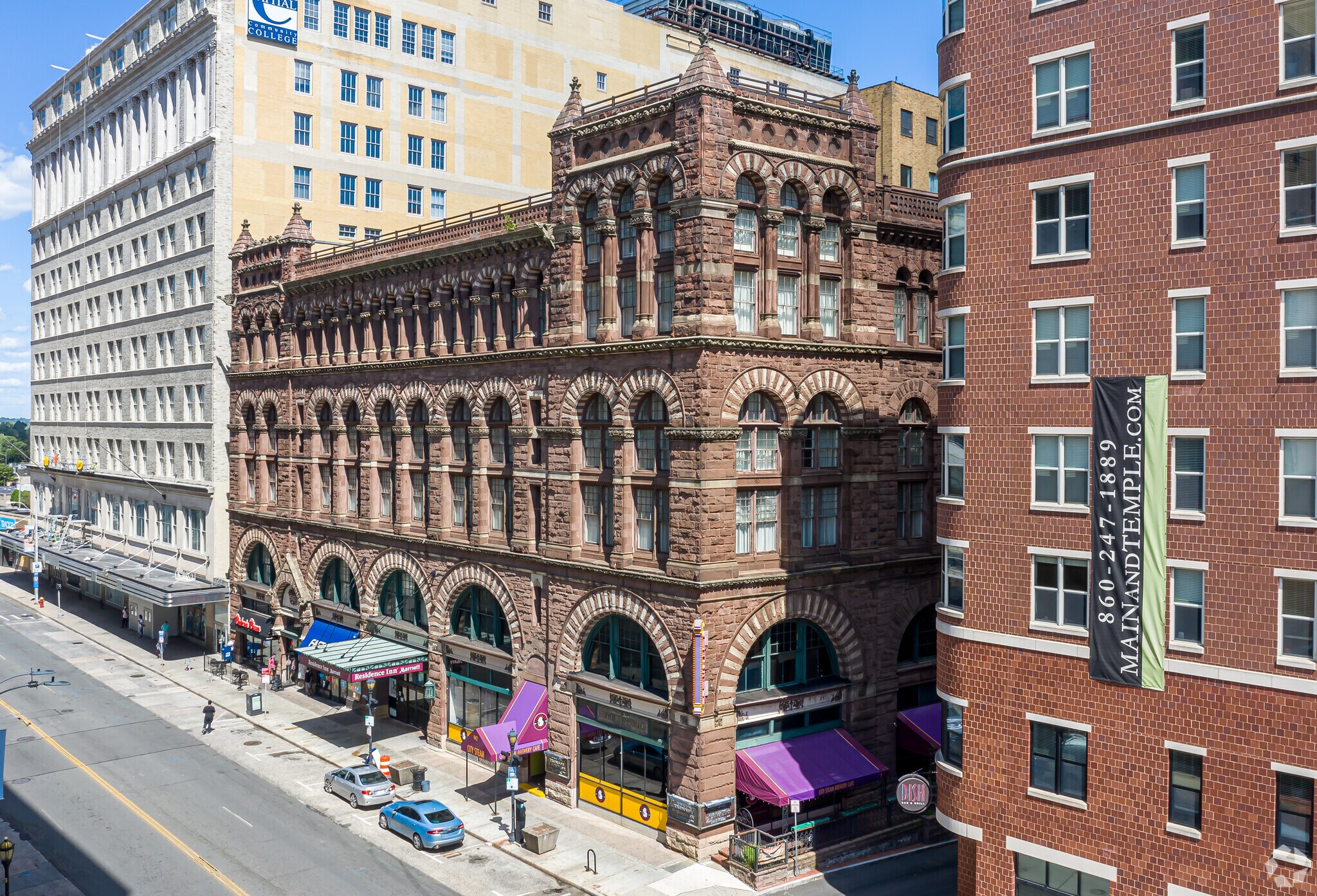 942 Main St, Hartford, CT à louer Photo principale- Image 1 de 6