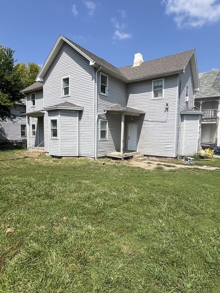 802 Avenue B, Council Bluffs, IA for sale - Primary Photo - Image 1 of 3