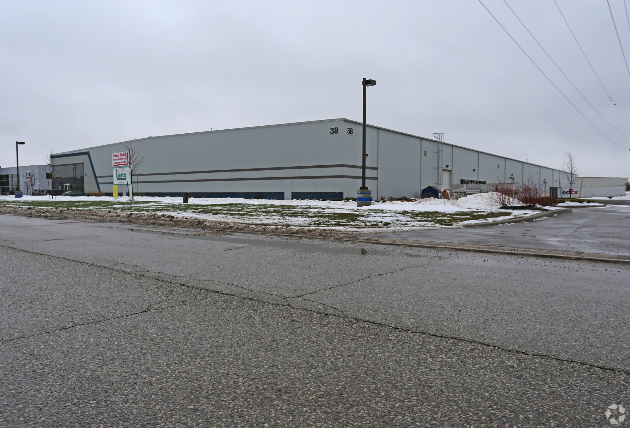 30-98 Bury Ct, Brantford, ON à vendre Photo principale- Image 1 de 1