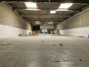 Industrial in Herblay for lease Interior Photo- Image 2 of 8