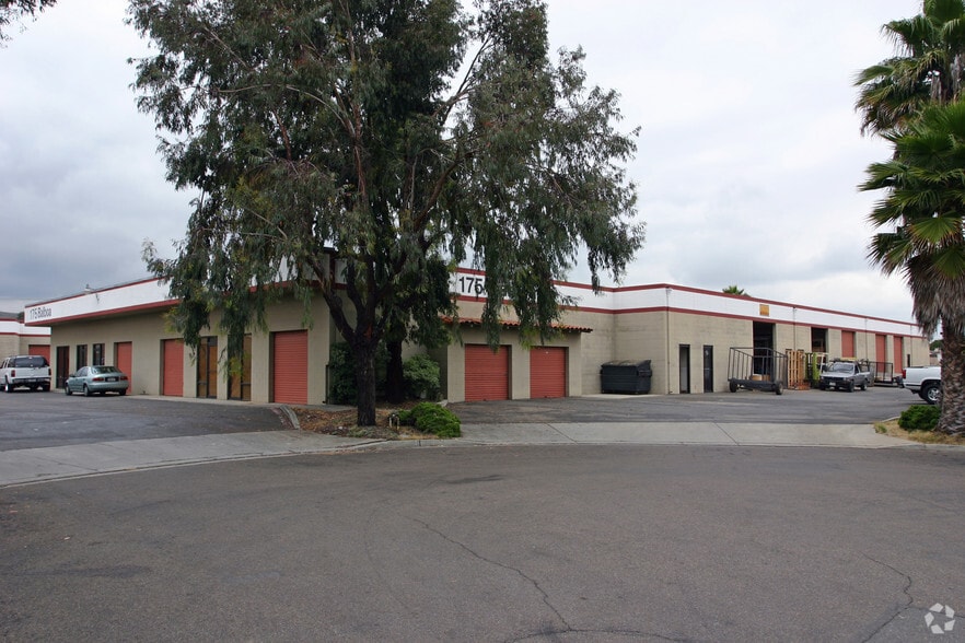 175 Balboa St, San Marcos, CA à louer - Photo du bâtiment - Image 3 de 10