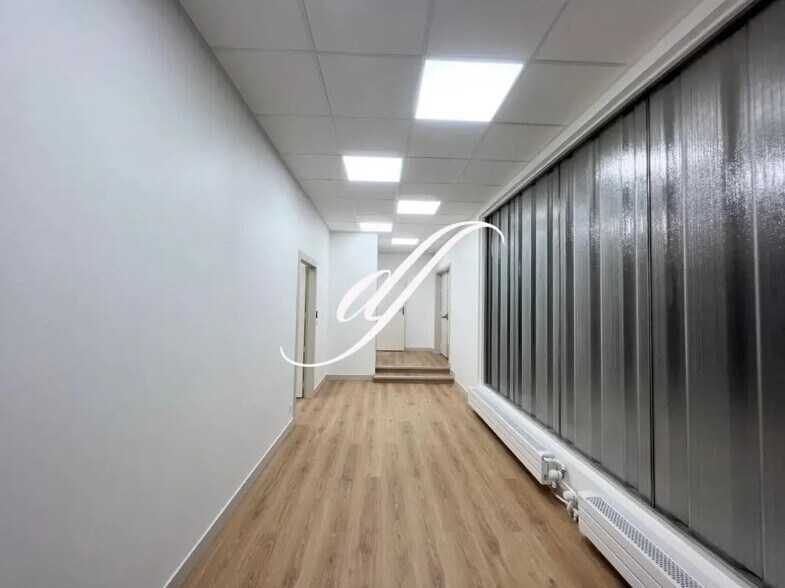 Bureau dans Paris à vendre - Photo intérieure - Image 1 de 7