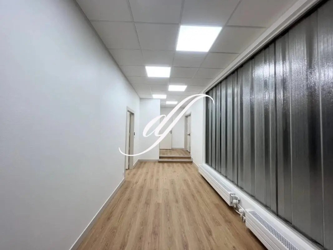 Bureau dans Paris à vendre Photo intérieure- Image 1 de 8