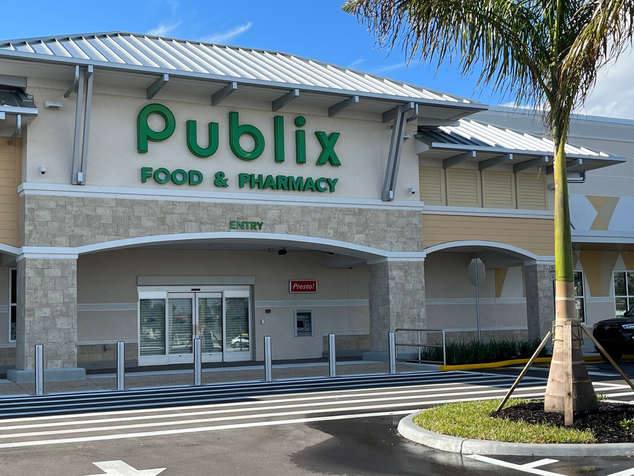 16970 San Carlos Blvd, Fort Myers, FL à vendre Photo du bâtiment- Image 1 de 1