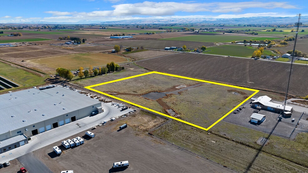 3750 3250 E, Kimberly, ID for lease - Building Photo - Image 3 of 18