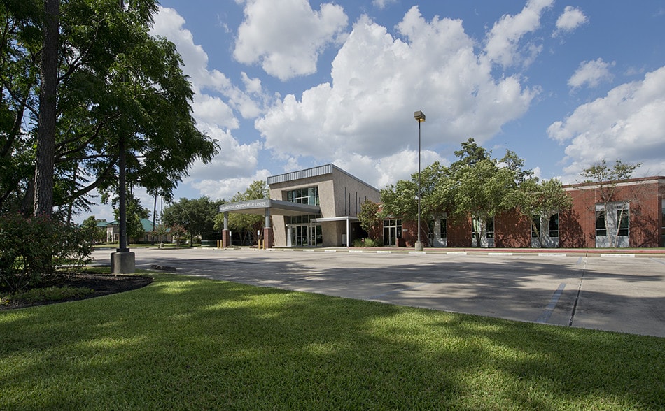 411 Lantern Bend Dr, Houston, TX à louer - Photo du bâtiment - Image 2 de 31