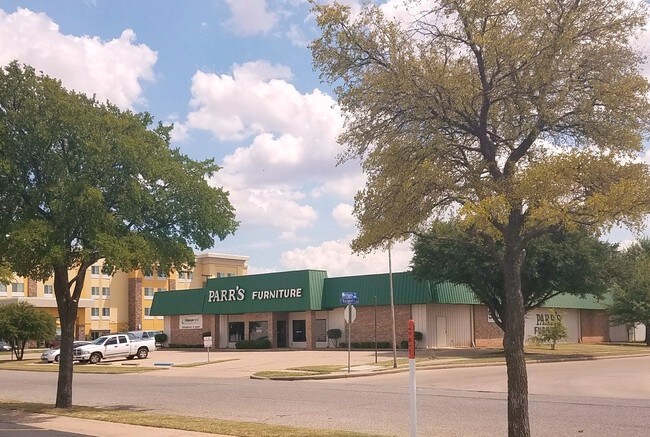 More details for 2515 E Montgomery Pl, Wichita Falls, TX - Retail for Sale