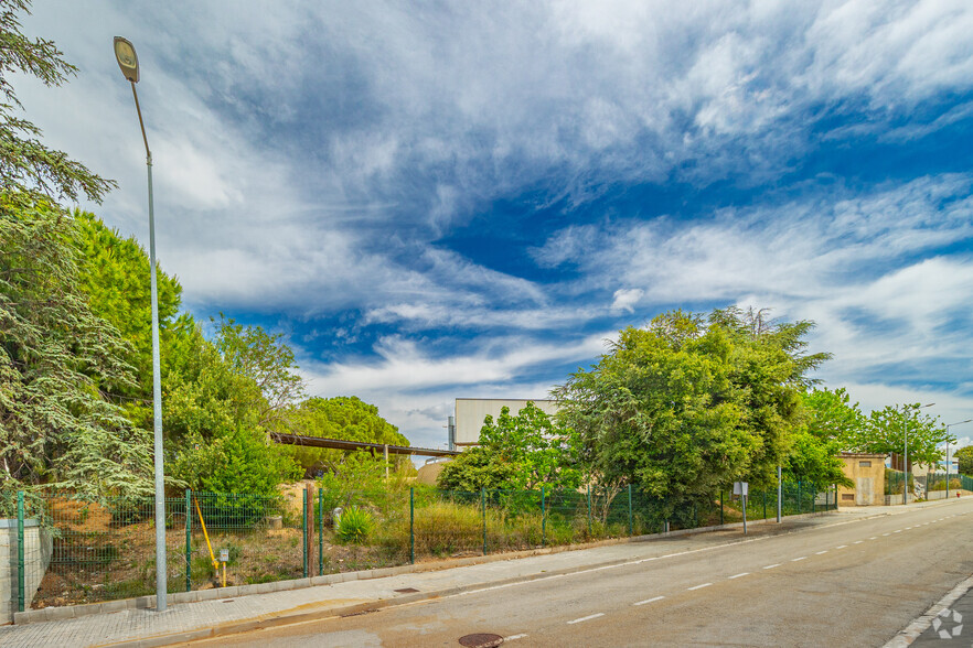 Industriel dans Lliçà de Vall, Barcelona à louer - Photo du bâtiment - Image 2 de 15