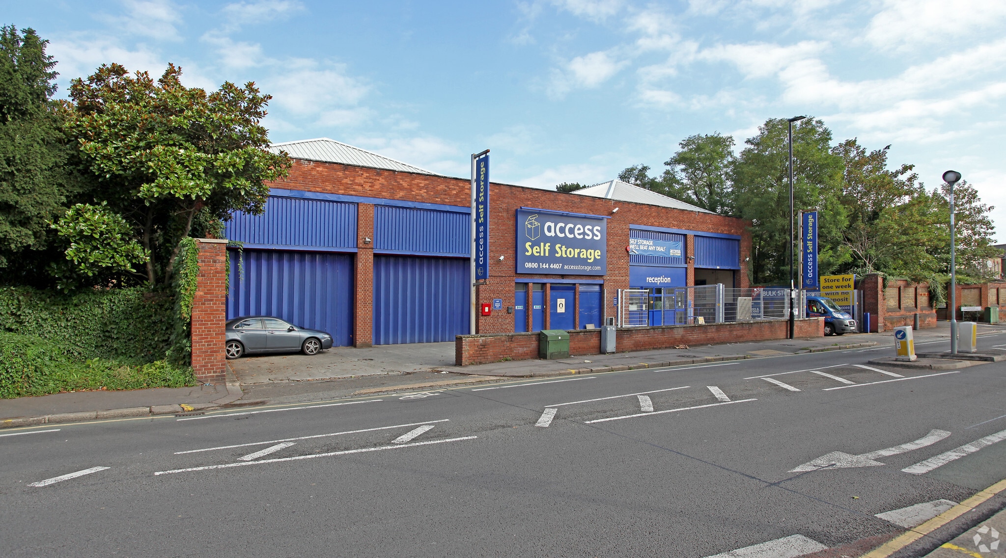 592 London Rd, Isleworth for sale Primary Photo- Image 1 of 1