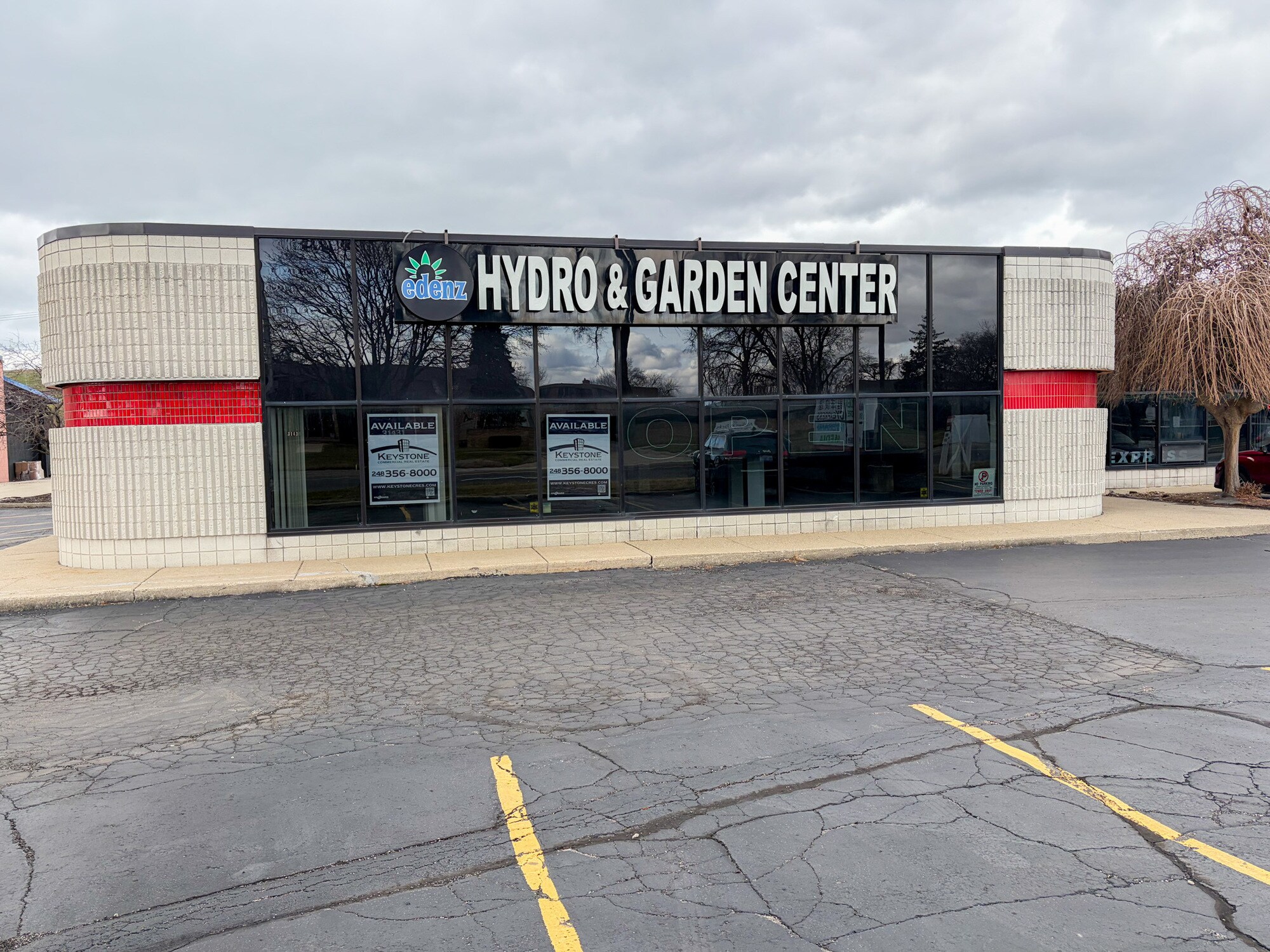 31431 John R Rd, Madison Heights, MI for lease Primary Photo- Image 1 of 13