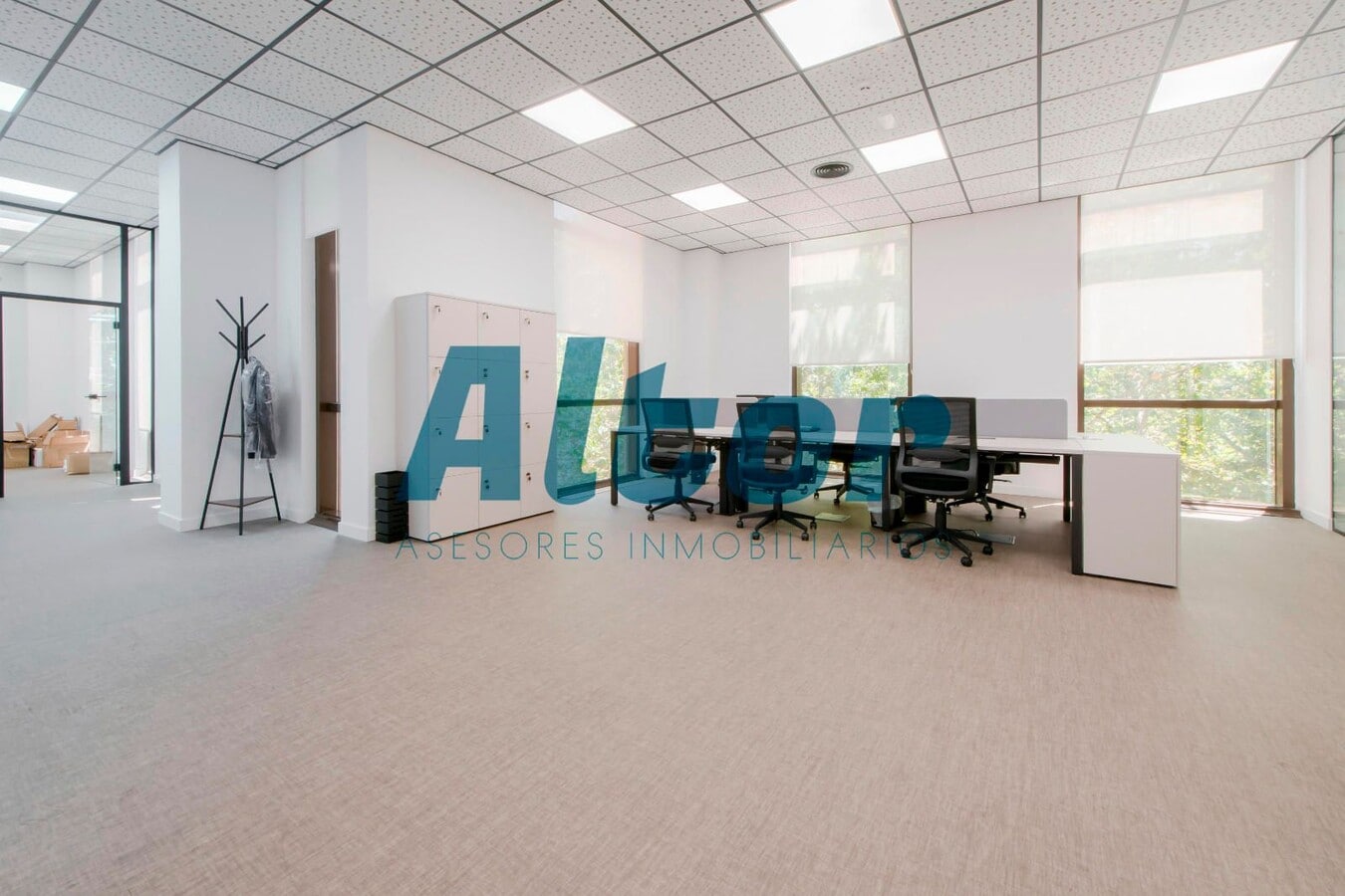 Madrid, MAD 28033 - Unité 03 -  - Photo intérieure - Image 1 of 29