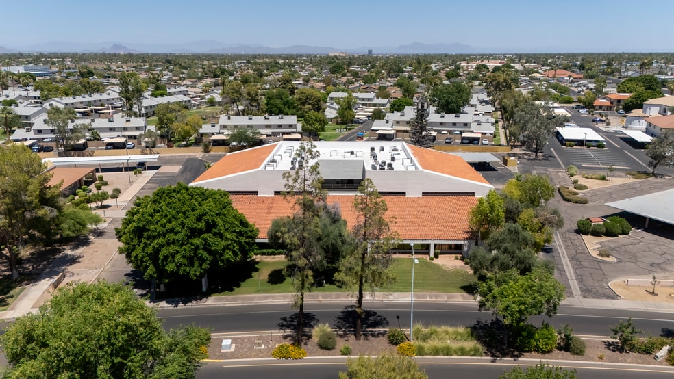 4801 S Lakeshore Dr, Tempe, AZ for lease - Building Photo - Image 2 of 13