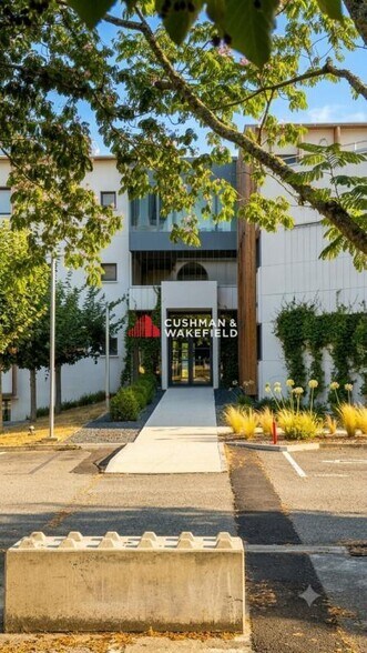 35 Avenue De L'Escadrille Normandie-Niemen, Blagnac à louer - Photo du bâtiment - Image 2 de 10