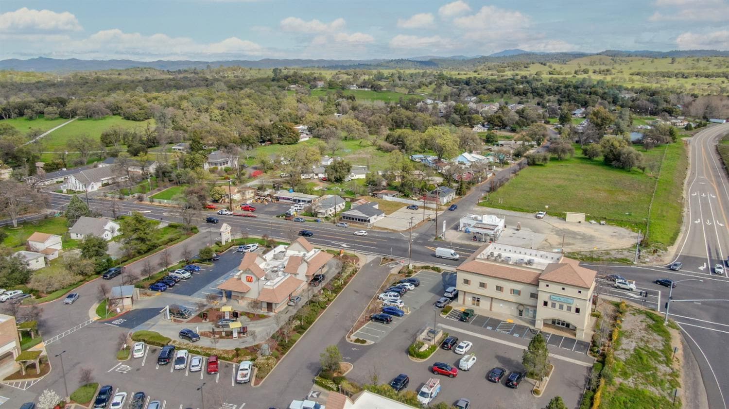 60 Main St, Angels Camp, CA for sale Primary Photo- Image 1 of 22