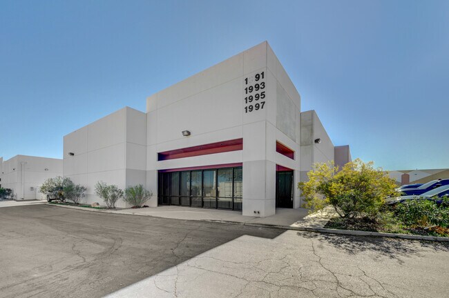 More details for 1997 Whitney Mesa Dr, Henderson, NV - Industrial for Lease