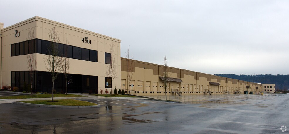 4301 W Valley Hwy E, Sumner, WA à louer - Photo du bâtiment - Image 3 de 5