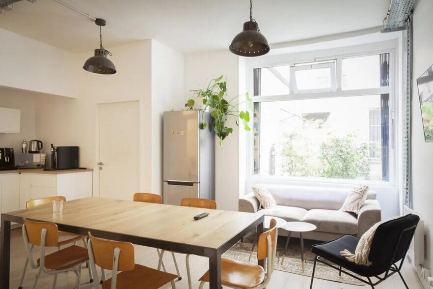 30 Rue De L'Echiquier, Paris for lease - Interior Photo - Image 3 of 6