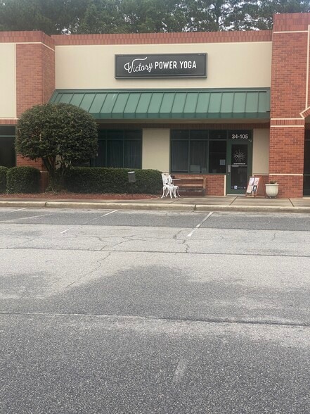 34 Oleander Dr, Clayton, NC for lease - Building Photo - Image 2 of 4