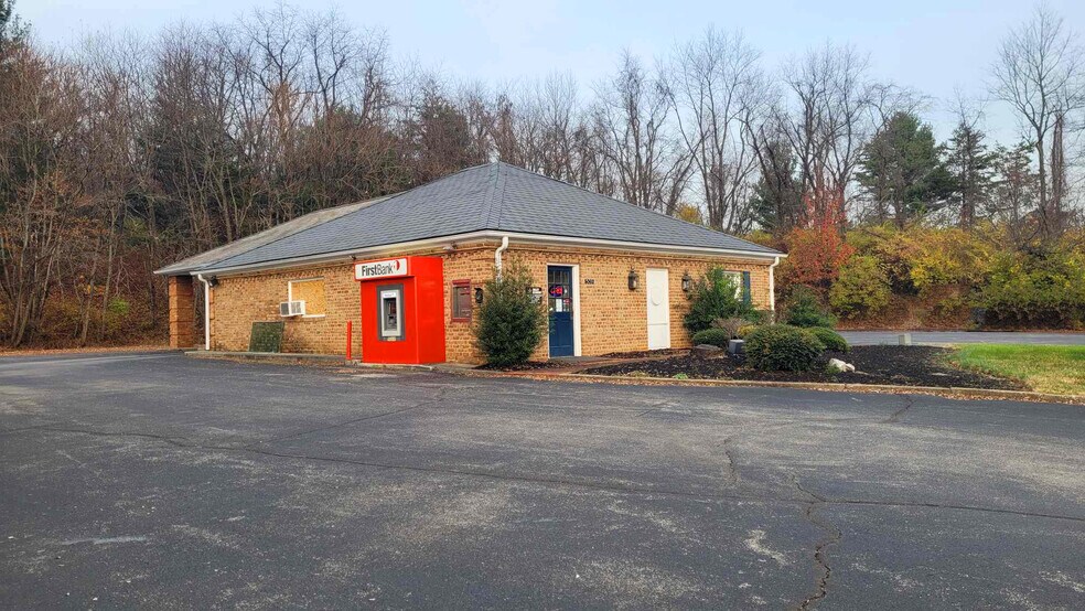 509 Roanoke Rd, Daleville, VA à vendre - Photo du bâtiment - Image 3 de 10