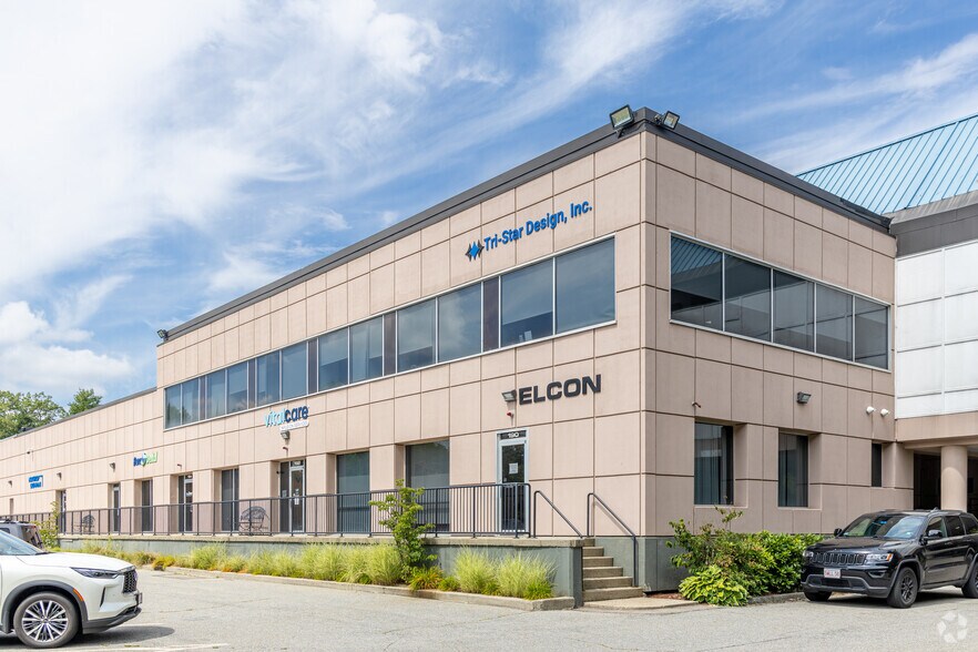 63-65 South St, Hopkinton, MA à louer - Photo du bâtiment - Image 3 de 4