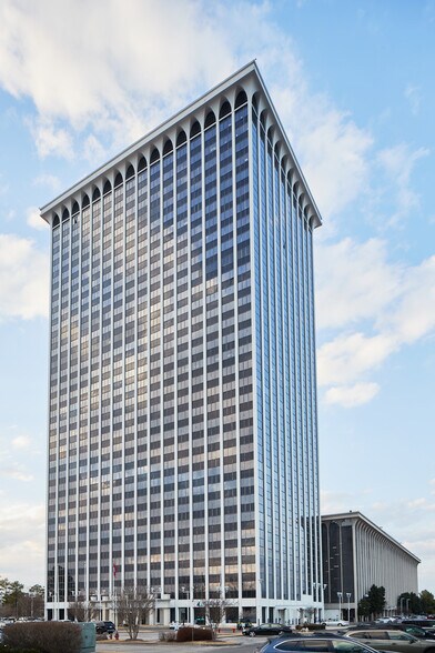 5100 Poplar Ave, Memphis, TN à louer - Photo du bâtiment - Image 3 de 19
