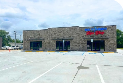 12242 Shriners Blvd, Biloxi, MS for sale - Primary Photo - Image 1 of 5