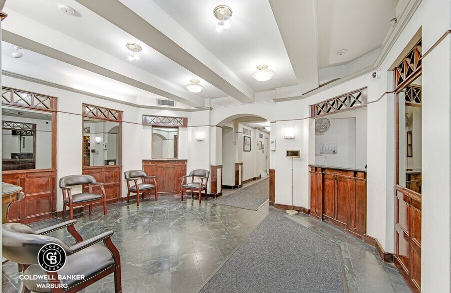 115 E 61st St, New York, NY for sale - Interior Photo - Image 2 of 10