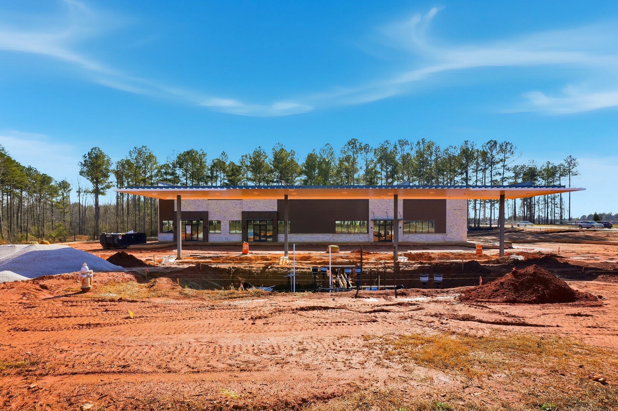 691-695 Bridges rd, McDonough, GA for lease Interior Photo- Image 1 of 18