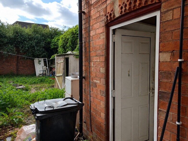 197 Uppingham Rd, Leicester à vendre - Photo du bâtiment - Image 2 de 5