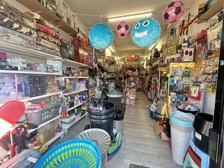 601 Lincoln Rd, Peterborough for sale - Interior Photo - Image 3 of 3