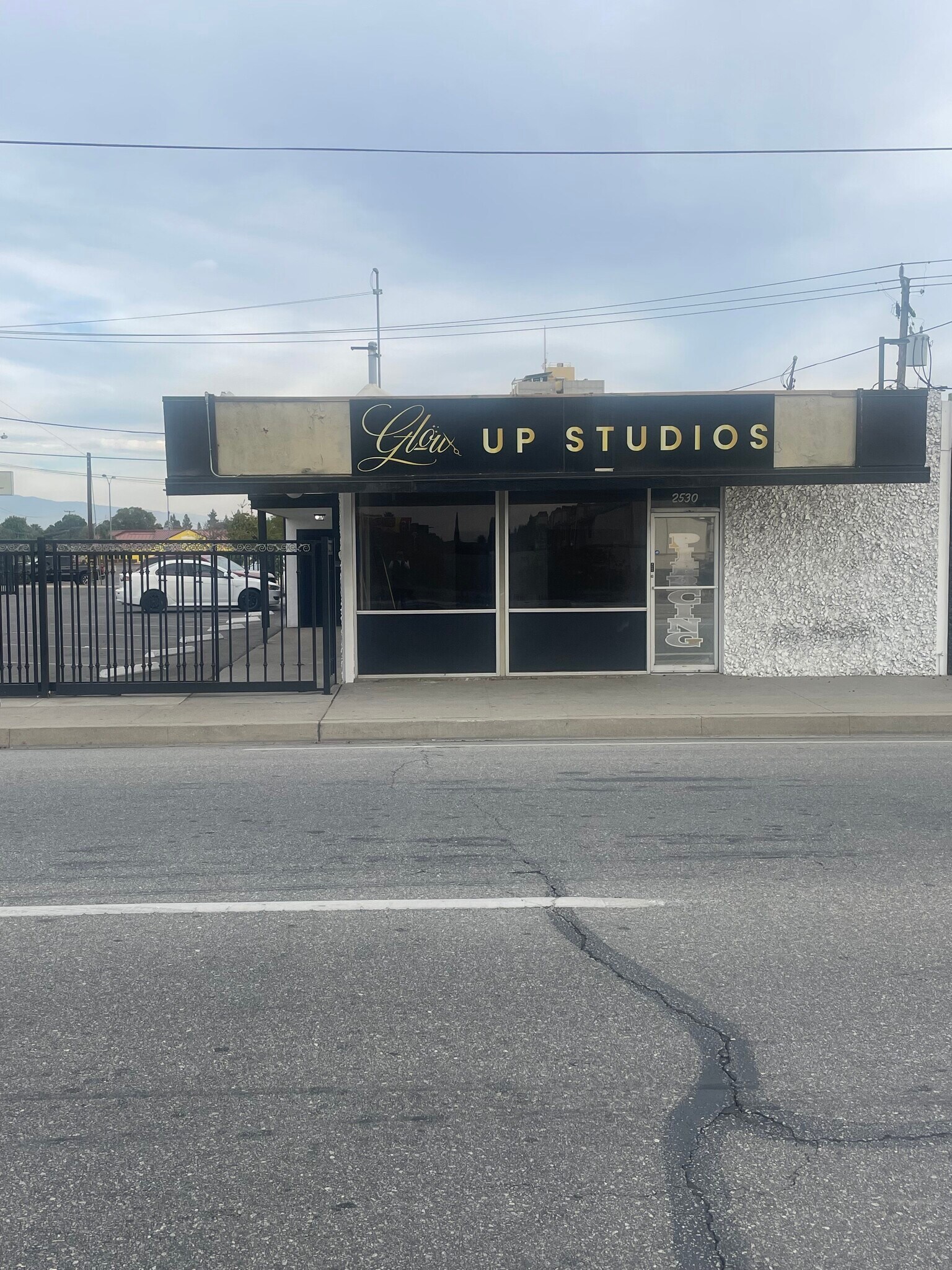 2530 Wible Rd, Bakersfield, CA for lease Primary Photo- Image 1 of 9